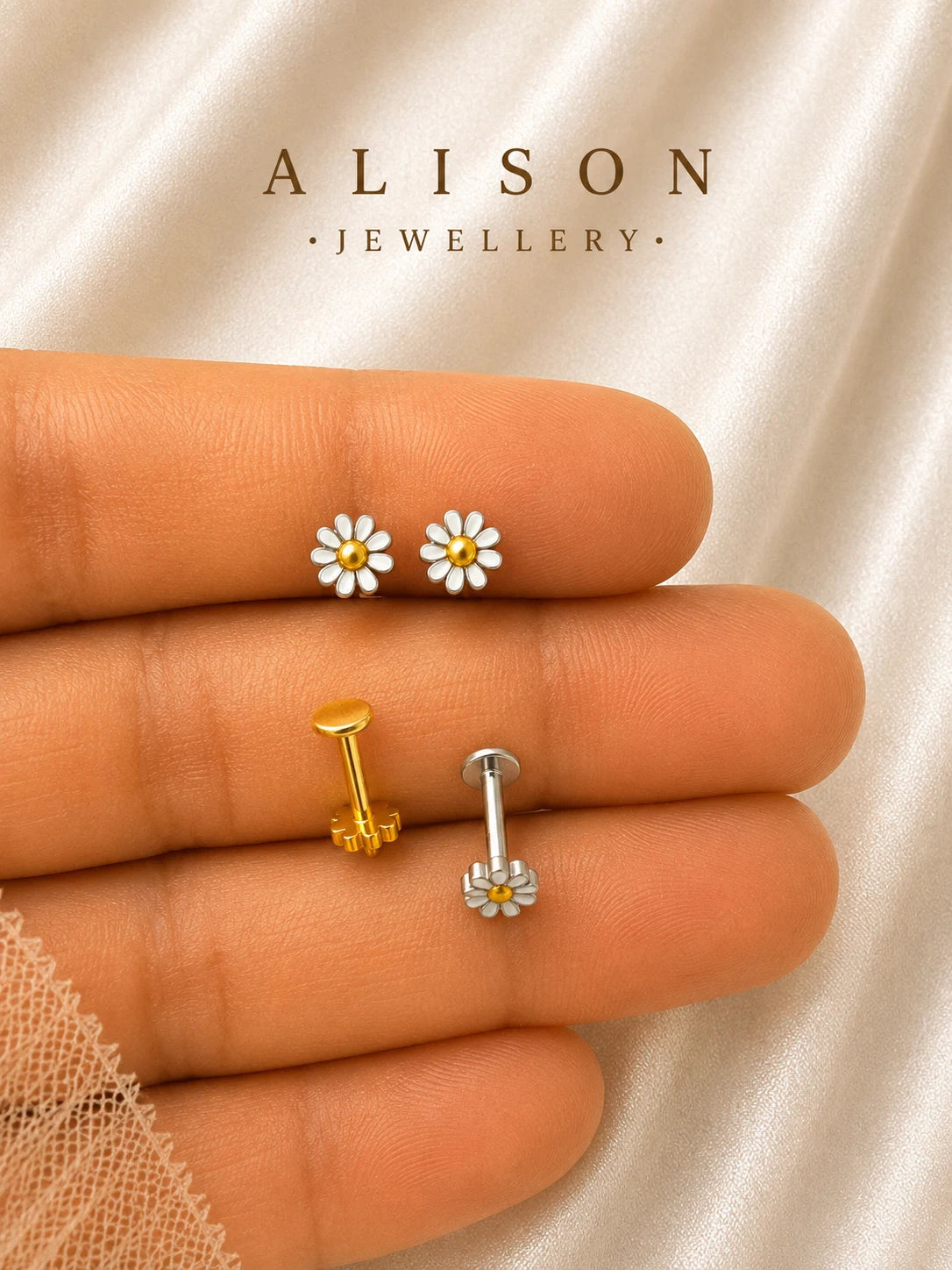 ASTM F136 Titanium Daisy Flower Threadless Flat Back Labret Stud – PAIR | 18K Gold Plated