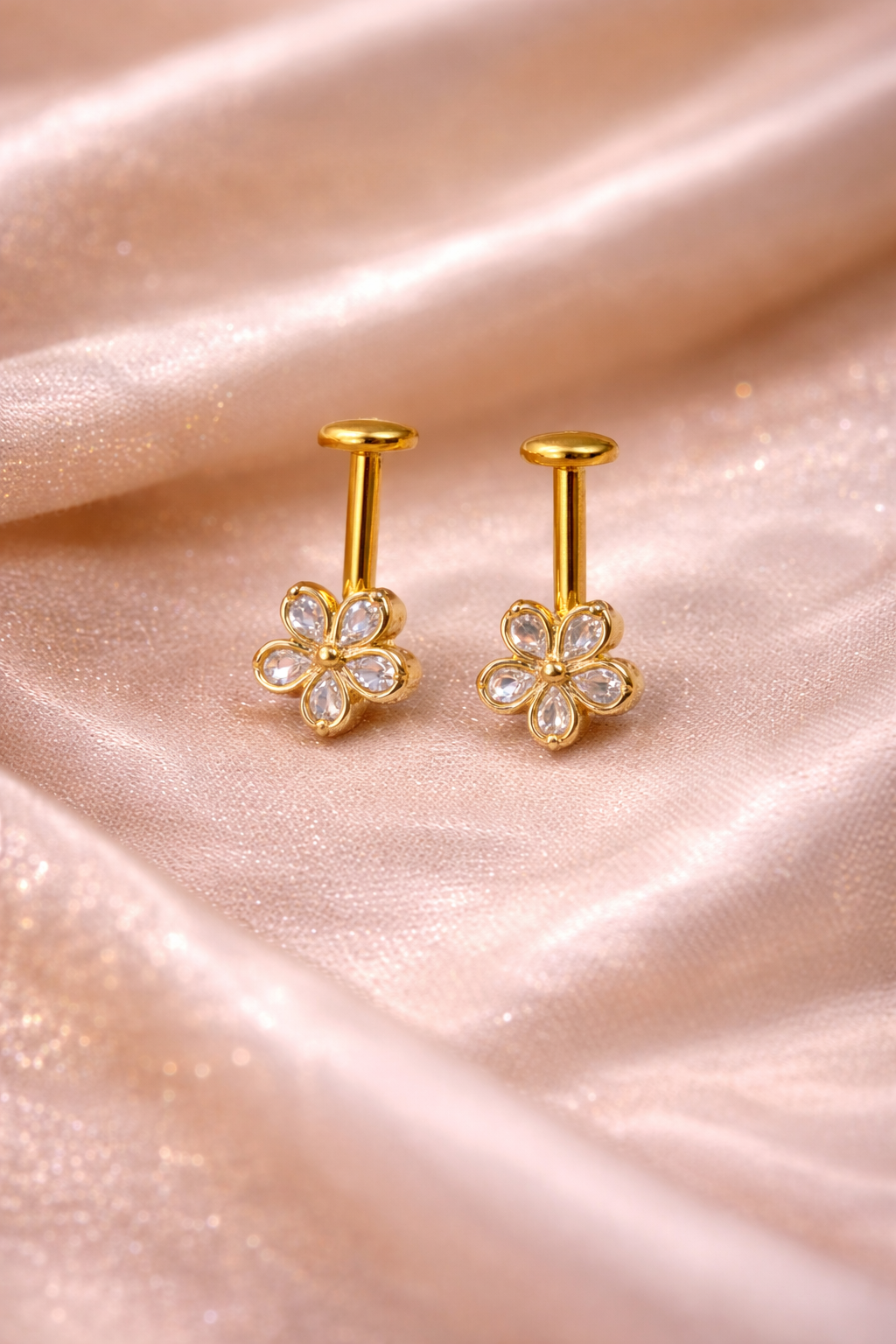 Flower Shape Upper Helix(BUGADI) Stud - SINGLE